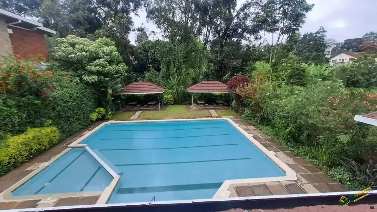 Exclusive 5 Bedrooms Secure Family Townhouse in Spring Valley