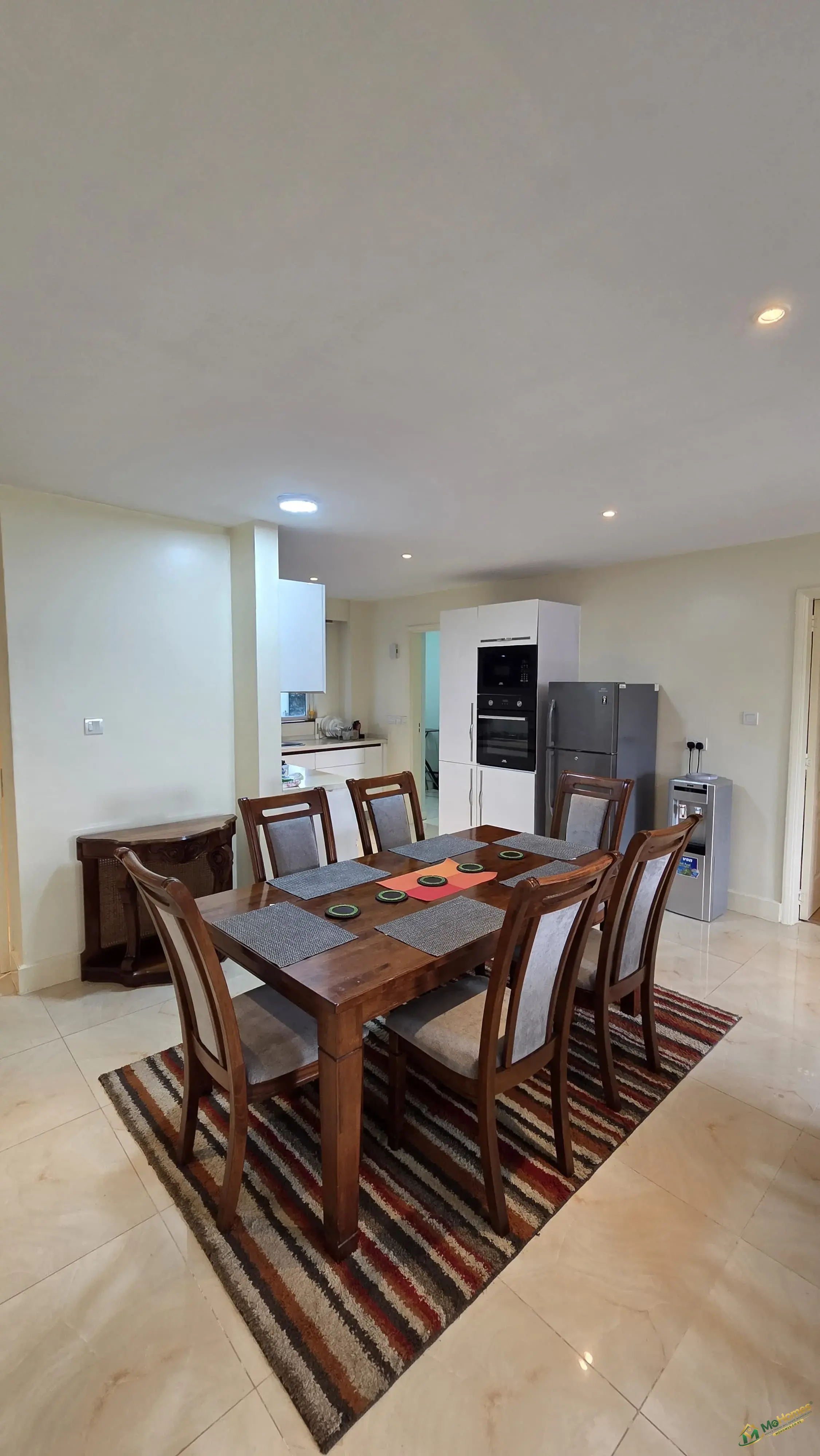 Stunning 2-Bedroom Fully Furnished All Ensuite Apartment with Rooftop Pool Amenities