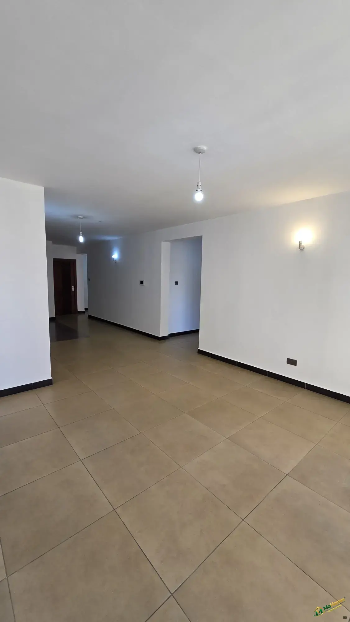 Bright 2-Bedroom Parklands Home Perfect For Modern Living
