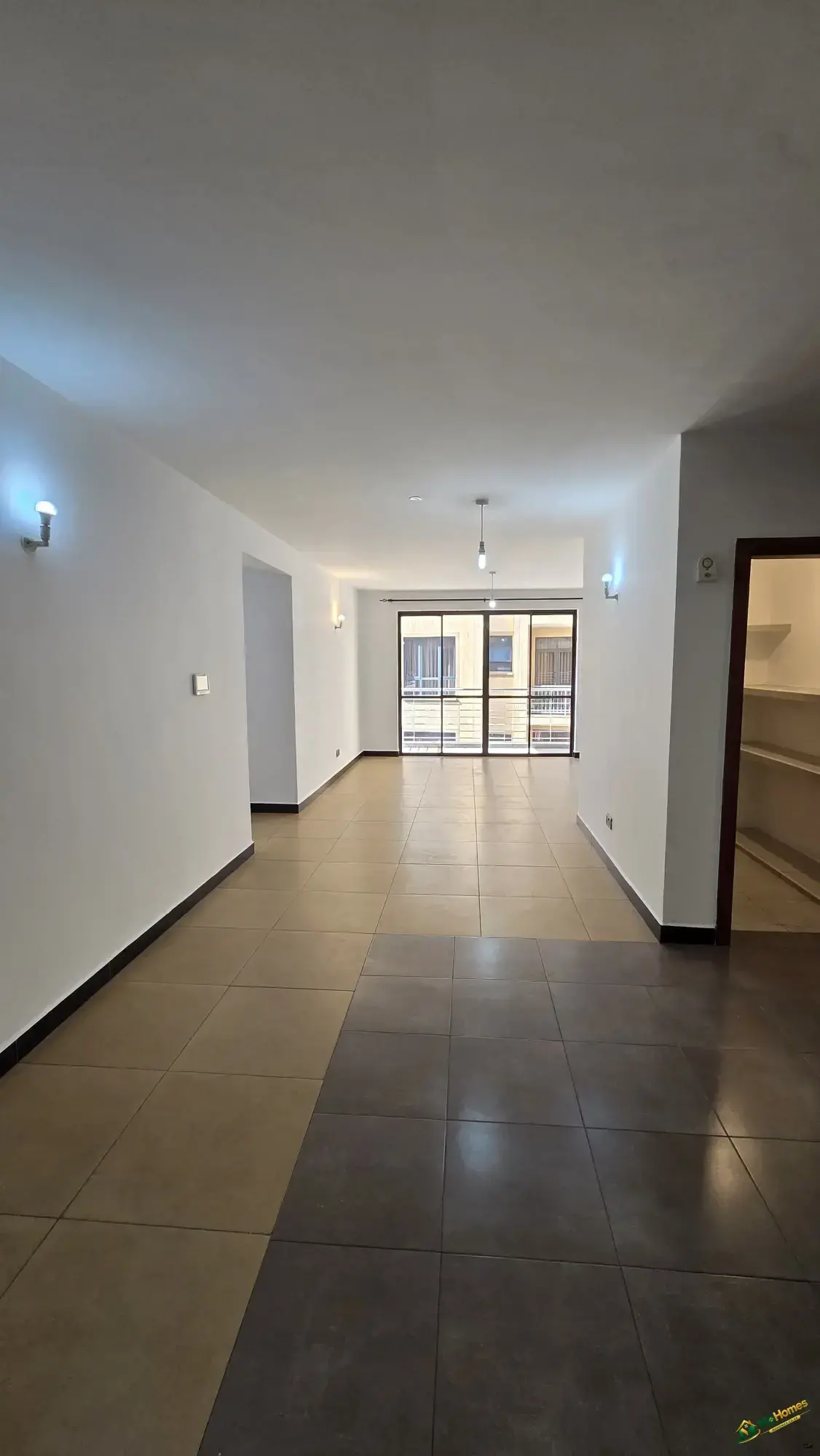 Bright 2-Bedroom Parklands Home Perfect For Modern Living