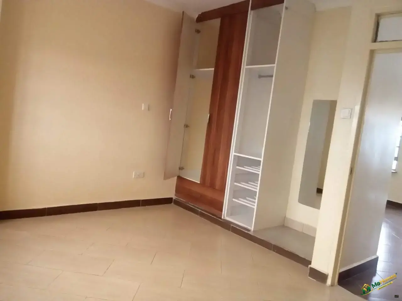 Luxury 1 Bedroom Living In Prime area Convenience  and Panoramic view