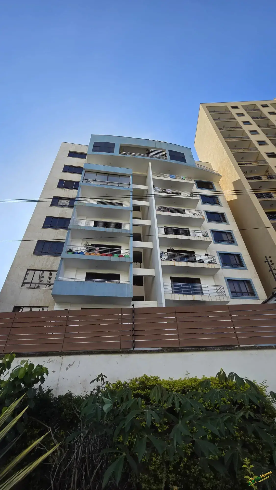 Bright 2-Bedroom Parklands Home Perfect For Modern Living