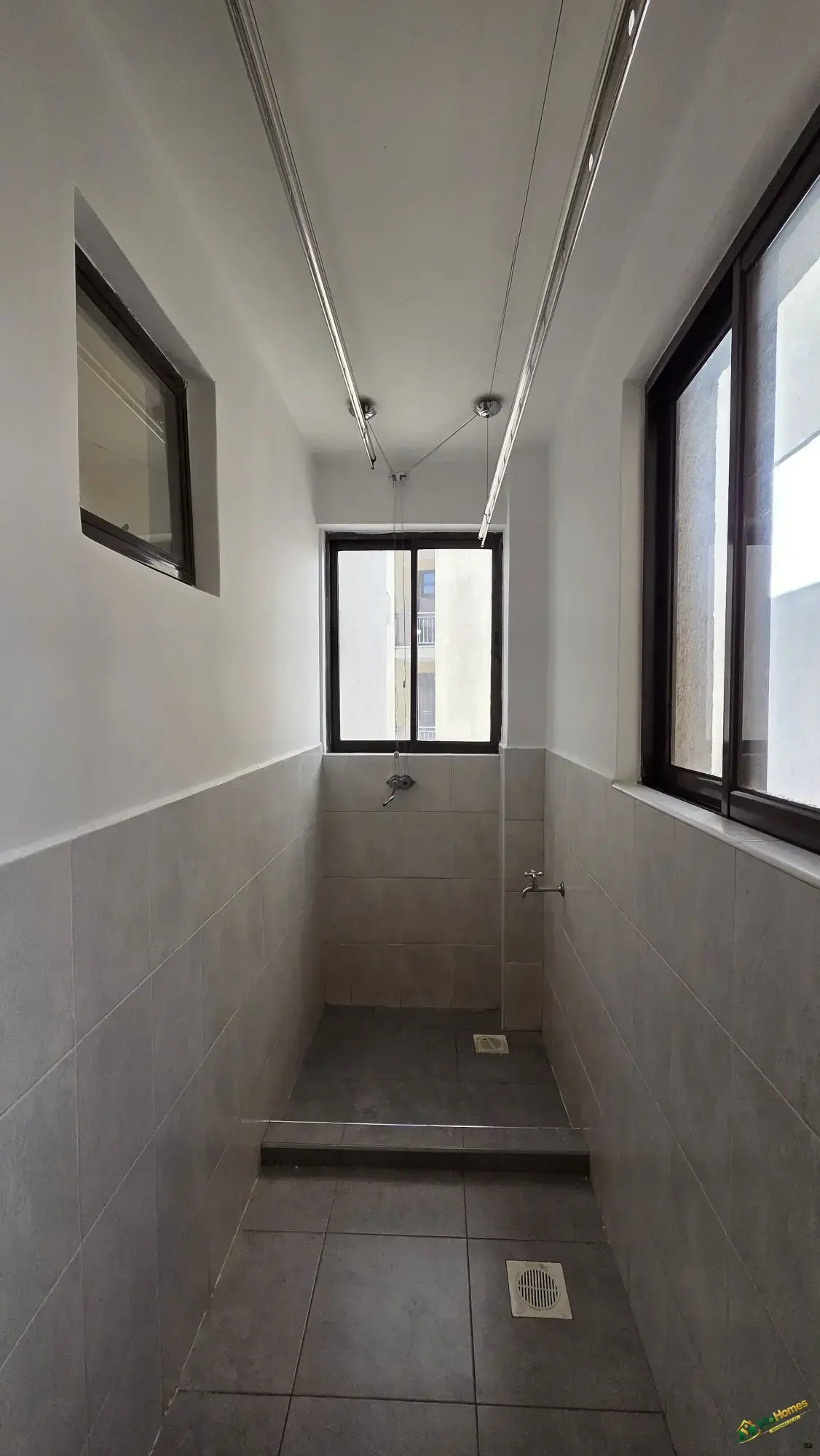 Bright 2-Bedroom Parklands Home Perfect For Modern Living