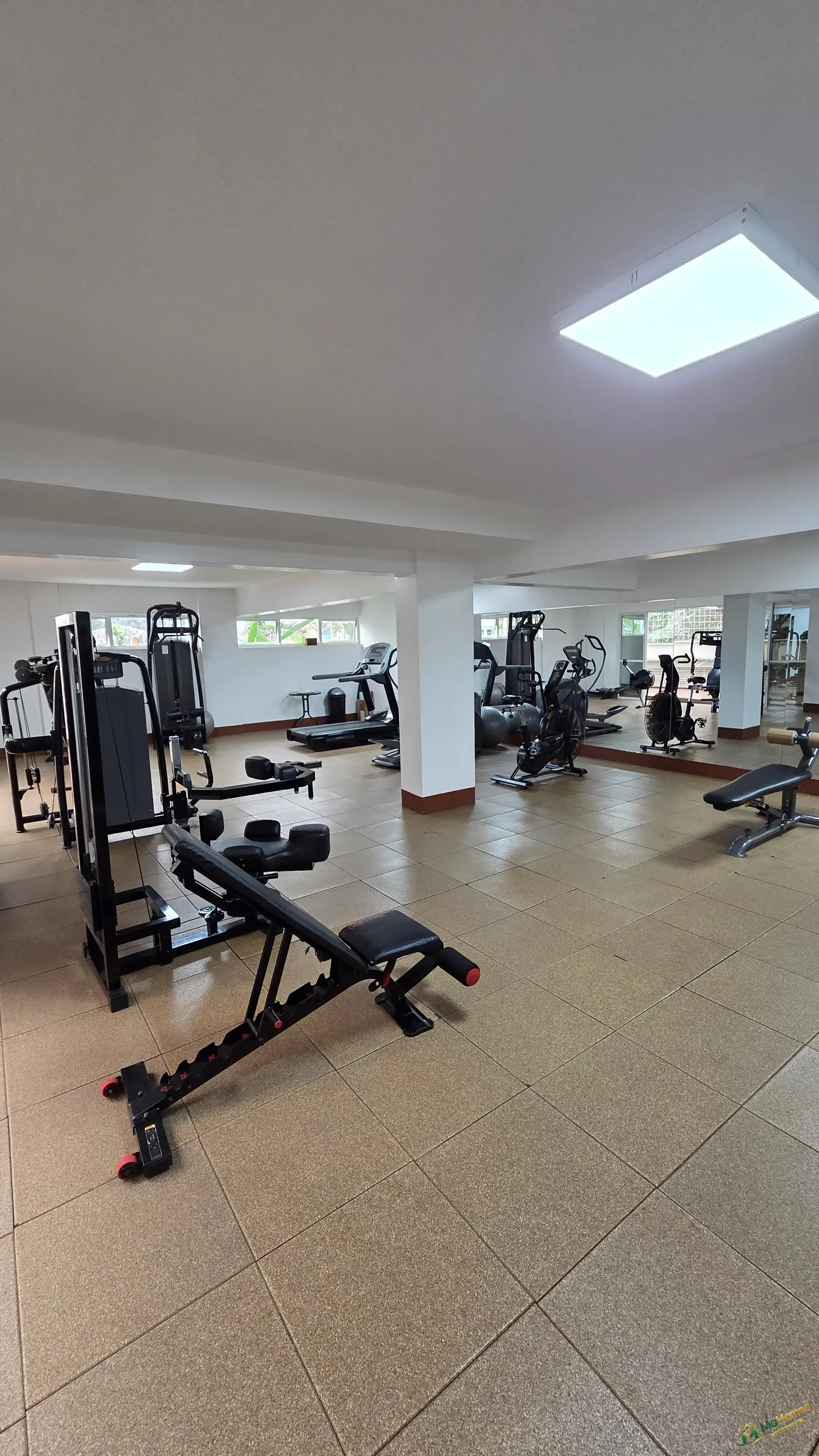 Stunning 2-Bedroom Fully Furnished All Ensuite Apartment with Rooftop Pool Amenities