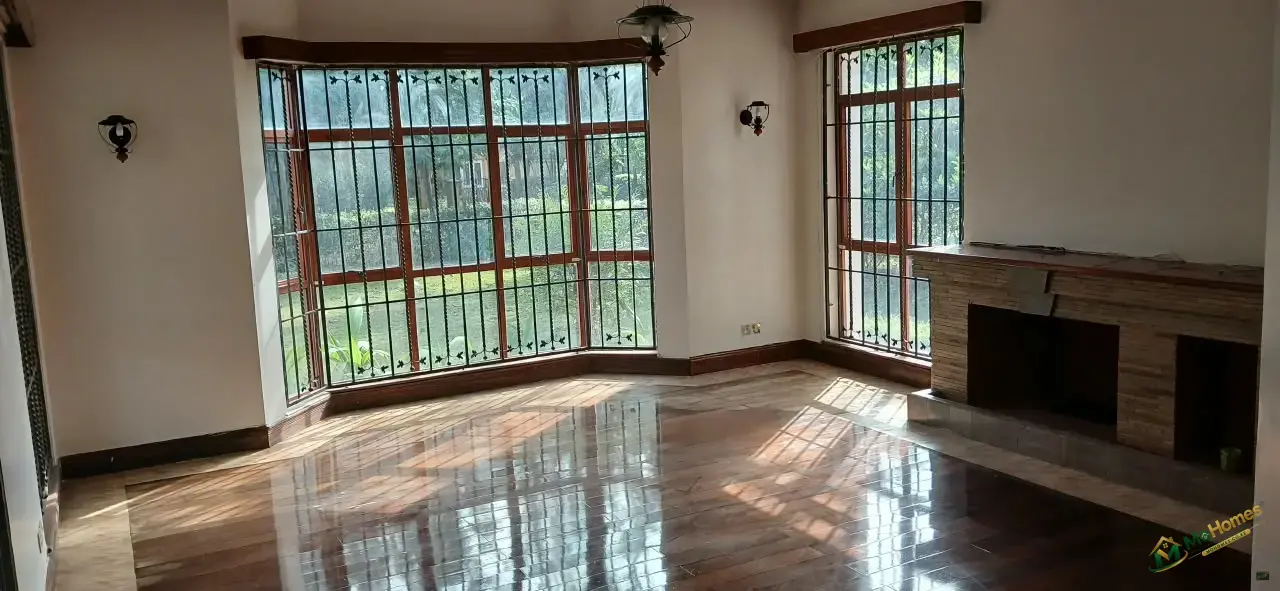 Spacious 5-Bedroom All-Ensuite Home in Runda Park