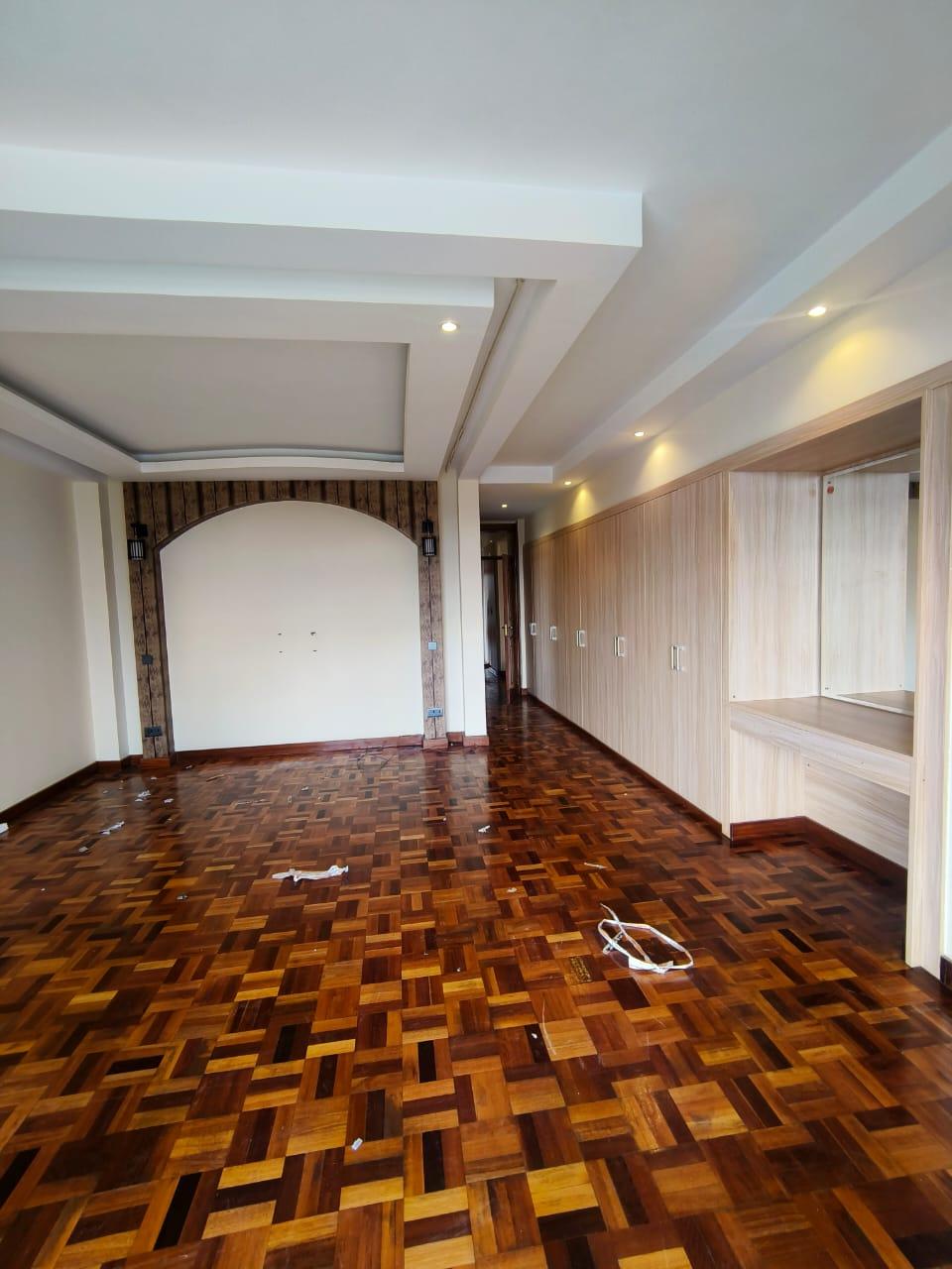 Spacious 3 Bedrooms +DSQ Apartment Kileleshwa Nairobi