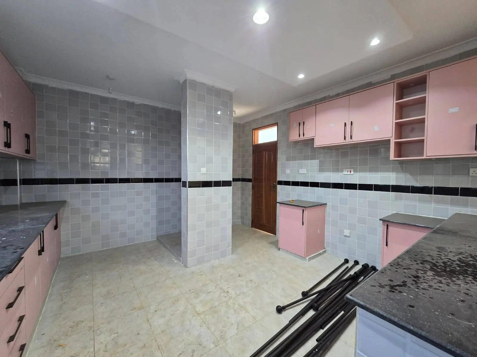 4 bedroom in ruiru mugutha for rent