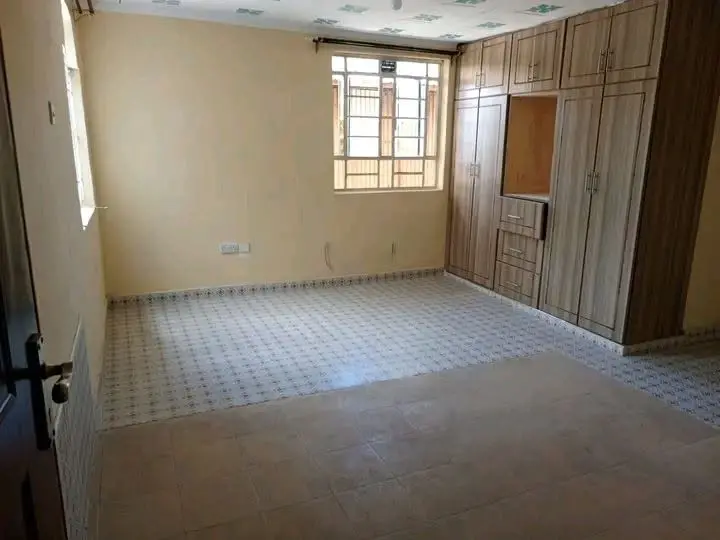 Spacious 3 Bedroom Own Compound House – Utawala Airways