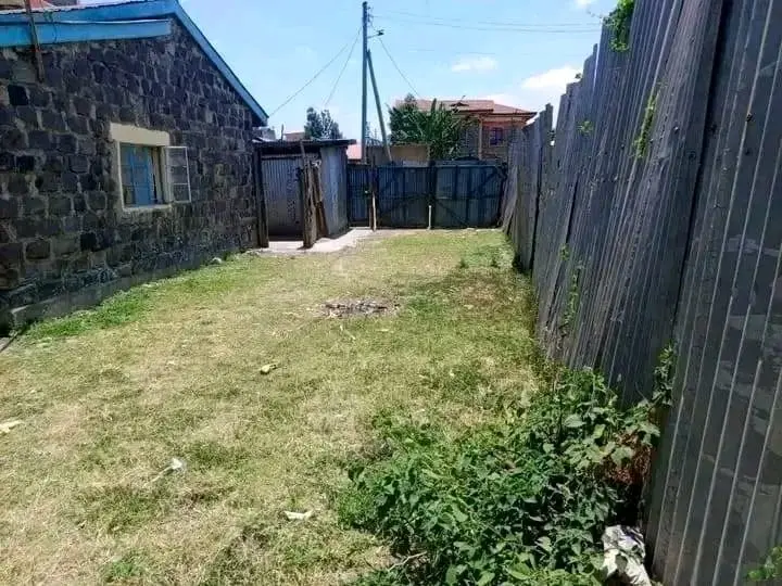 Prime plots  for sale in Nairobi Utawala -Githunguri with a 2 bedroom bungalow house.