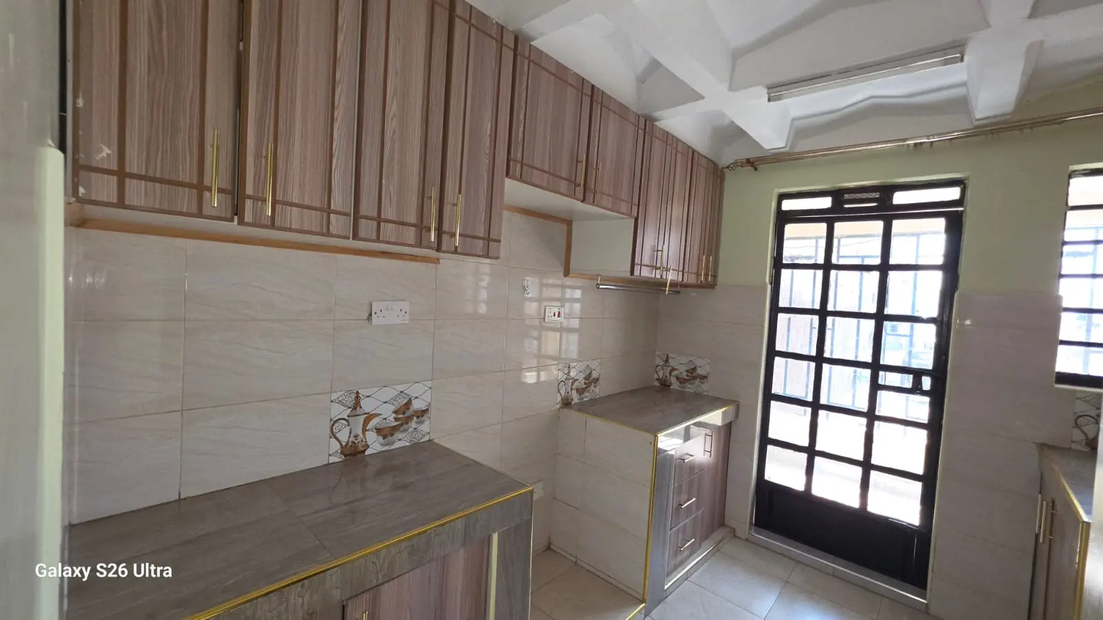 Zedek Suites